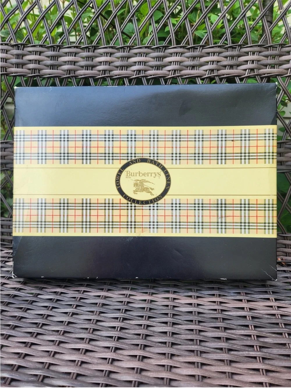 Vintage Burberrys London Plaid Towel Gift Set NIB 100% Cotton